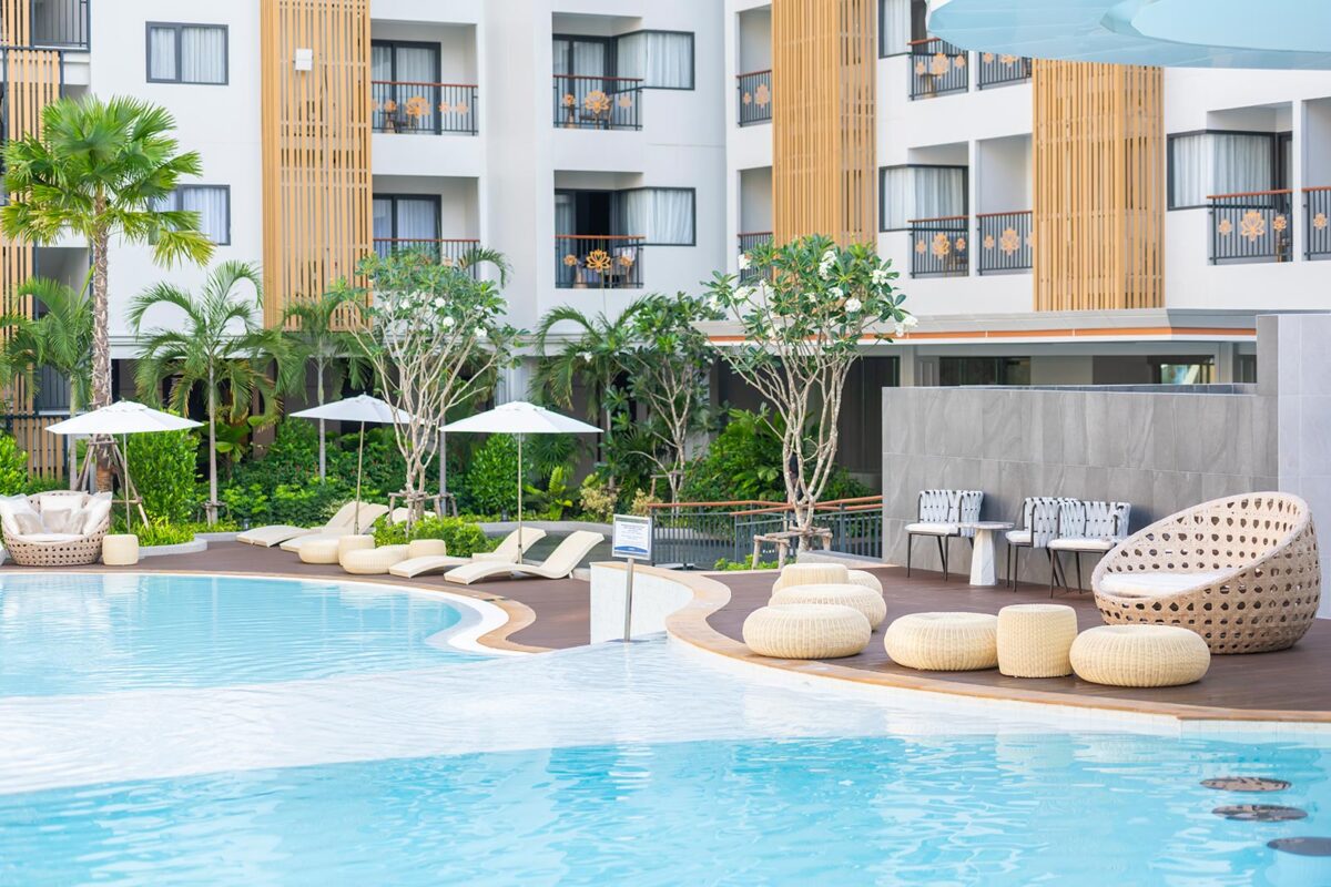 pool-10